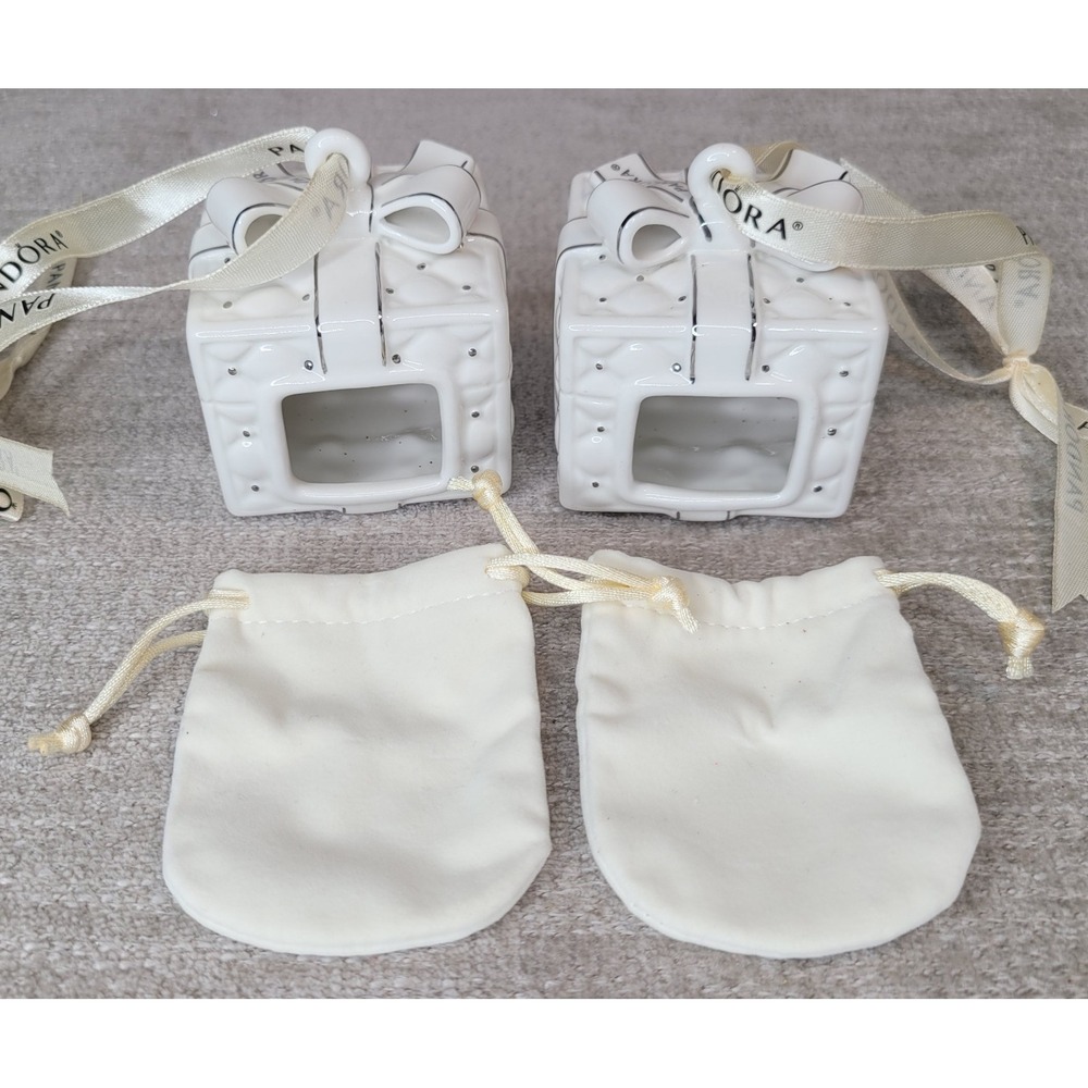 2 Pandora Gift Box Ornaments 2016 Porcelain White Christmas‎ Holiday w Pouches